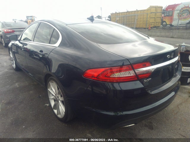 2013 JAGUAR XF SAJWA0E79D8S71158 Photo 2