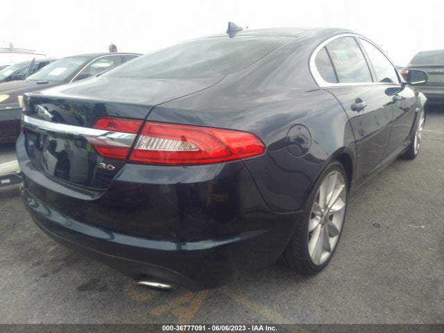 2013 JAGUAR XF SAJWA0E79D8S71158 Photo 3