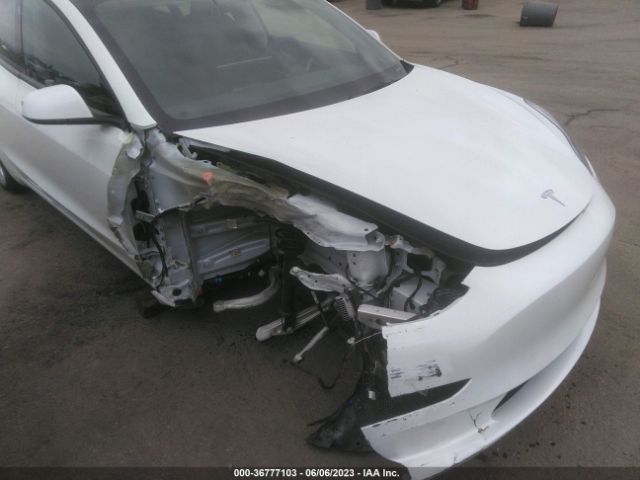 5YJ3E1EA8PF513689 Tesla MODEL 3