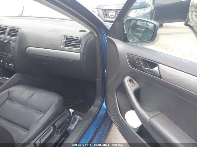 3VWDB7AJ8HM361705 Volkswagen Jetta 1.4t Se