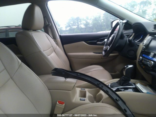 5N1AT2MV2JC839351 Nissan Rogue Sl