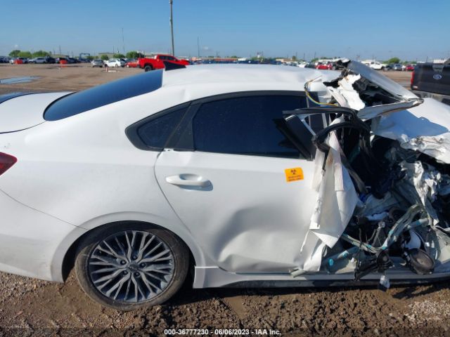 3KPF54AD2PE534039 KIA Forte Gt-line