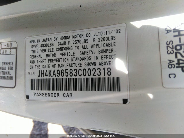 2003 ACURA RL VIN: JH4KA96583C002318