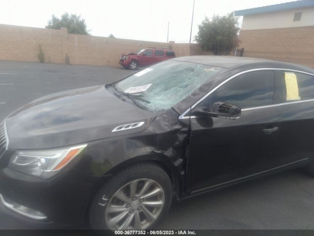 1G4GB5G30EF188122 Buick Lacrosse Leather