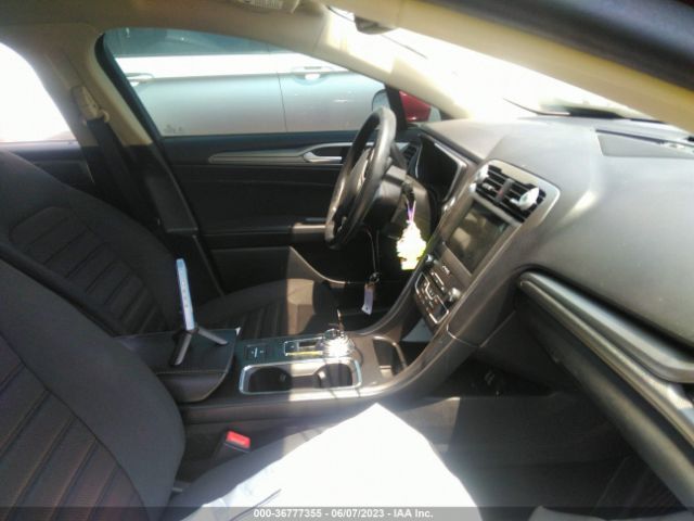 3FA6P0LU2KR166906 Ford Fusion Hybrid Se