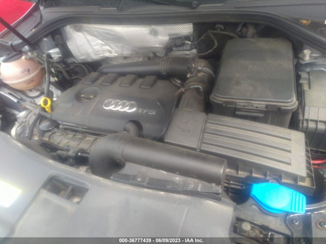 WA1ECCFS0HR011590 Audi Q3 PREMIUM