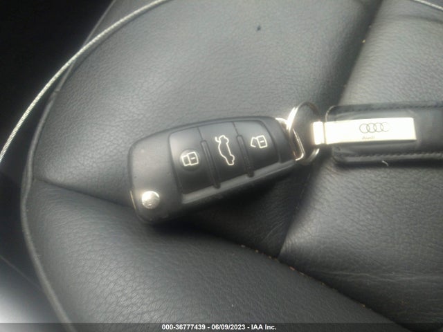 WA1ECCFS0HR011590 Audi Q3 PREMIUM