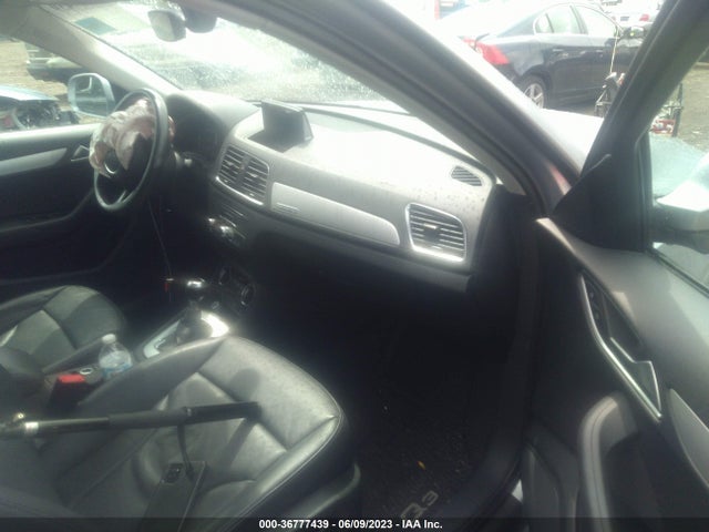 WA1ECCFS0HR011590 Audi Q3 PREMIUM