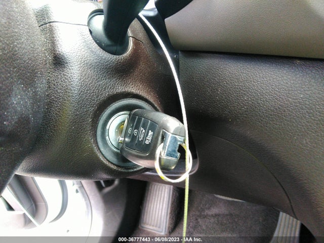Hyundai Santa Fe Se 2019 5NMS2CADXKH086507 Image 3