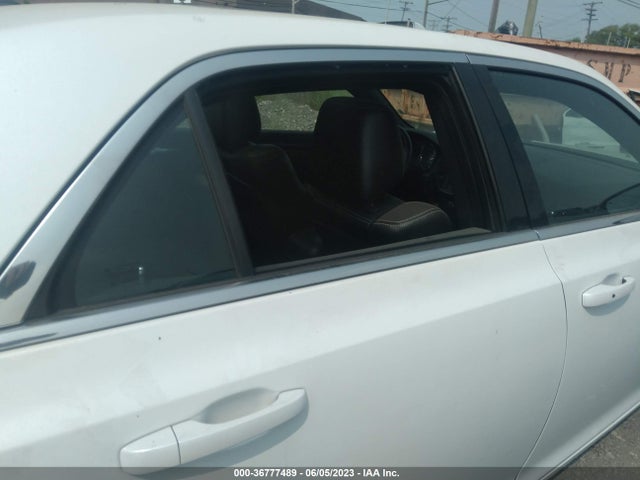 2013 CHRYSLER 300 S VIN: 2C3CCABGXDH684940