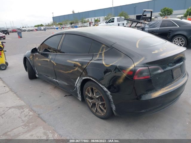5YJ3E1EAXNF113923 Tesla MODEL 3