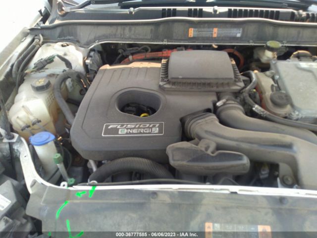 3FA6P0SU8HR152065 Ford Fusion Energi Titanium/platinum