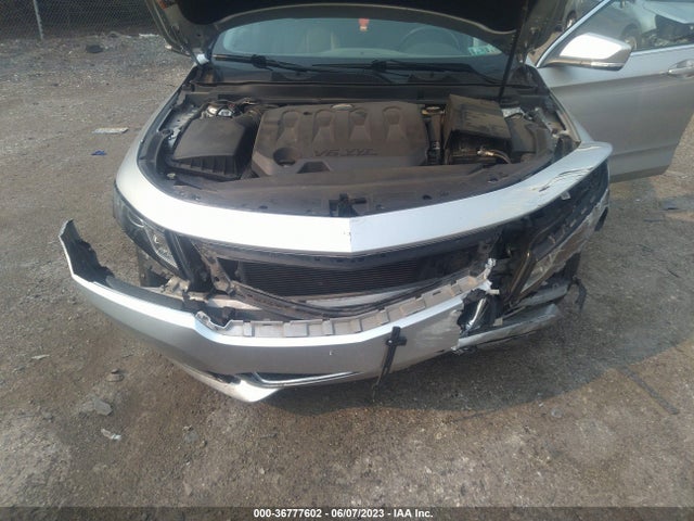 Chevrolet IMPALA LT 2018 2G1105S35J9119882 Image 7