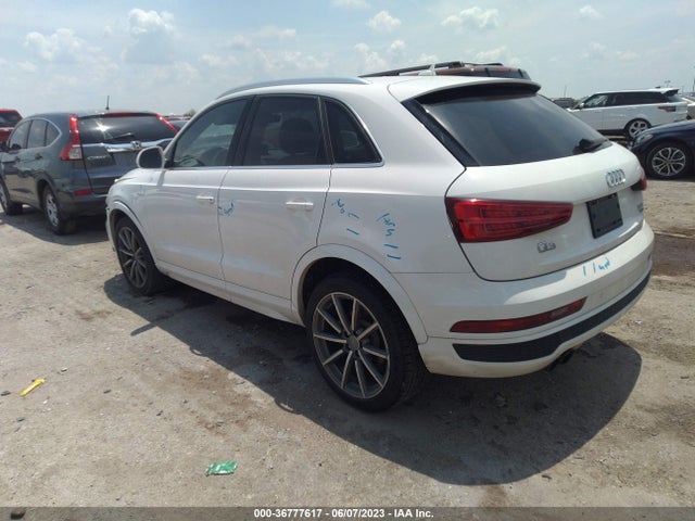WA1JCCFS8JR020347 Audi Q3 Premium Plus