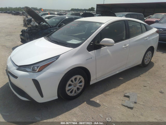 Toyota Prius L 2022 JTDKAMFU2N3174360 Image 2