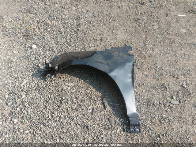 Chevrolet EQUINOX LS 2021 2GNAXHEV2M6111804 Image 4