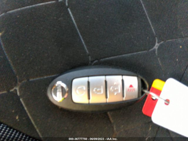3N1CP5CU9KL497028 Nissan KICKS SV