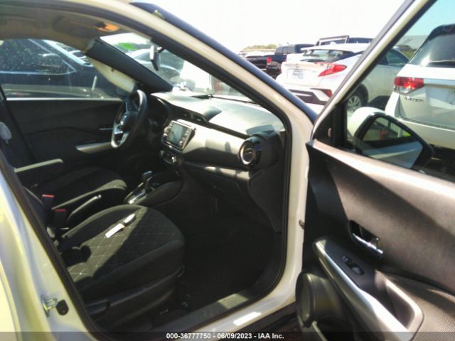 3N1CP5CU9KL497028 Nissan KICKS SV