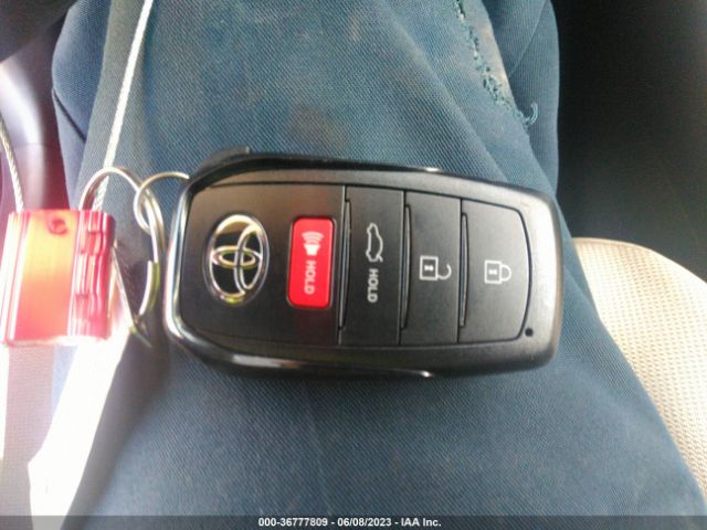 5YFB4MDE7PP014276 Toyota COROLLA LE