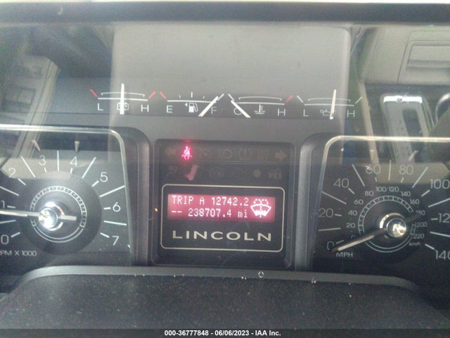2007 LINCOLN NAVIGATOR VIN: 5LMFU27567LJ02481