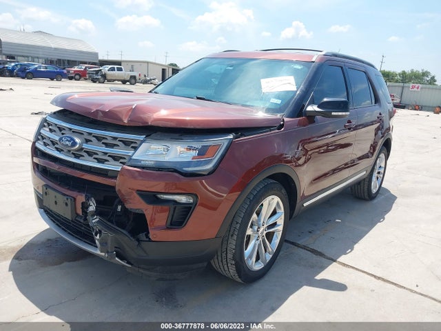 Ford EXPLORER XLT 2018 1FM5K7D80JGA31472 Image 2