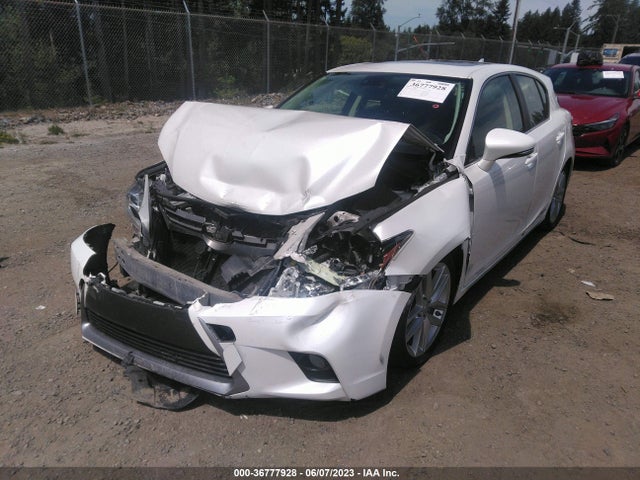 JTHKD5BH9F2232315 Lexus Ct 200h Hybrid