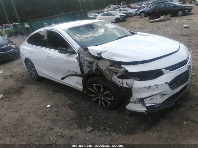 2018 1G1ZD5ST3JF293688 main image
