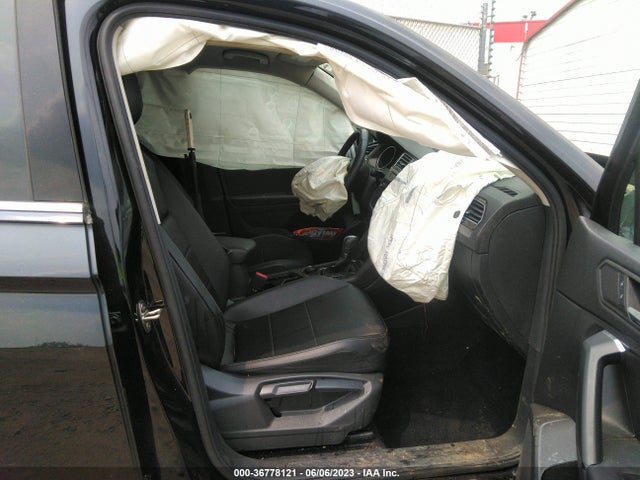 3VV2B7AX1KM133956 Volkswagen Tiguan Se/sel/sel R-line