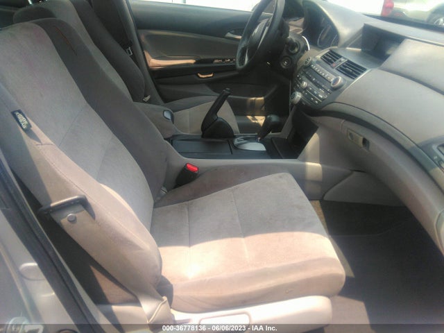 2010 HONDA ACCORD SDN LX VIN: 1HGCP2F39AA184972