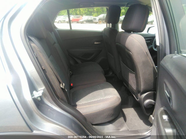 Chevrolet TRAX LS 2020 3GNCJKSB8LL186017 Image 8