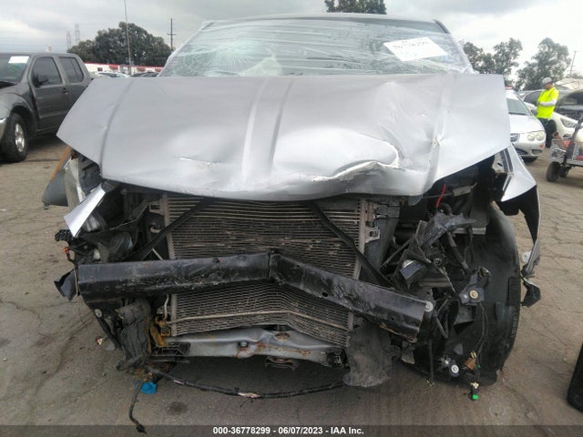 2C4RC1HG3GR133423 Chrysler Town & Country S