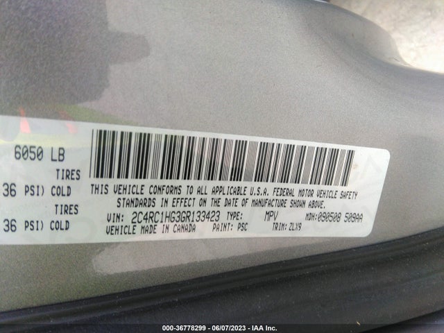 2C4RC1HG3GR133423 Chrysler Town & Country S