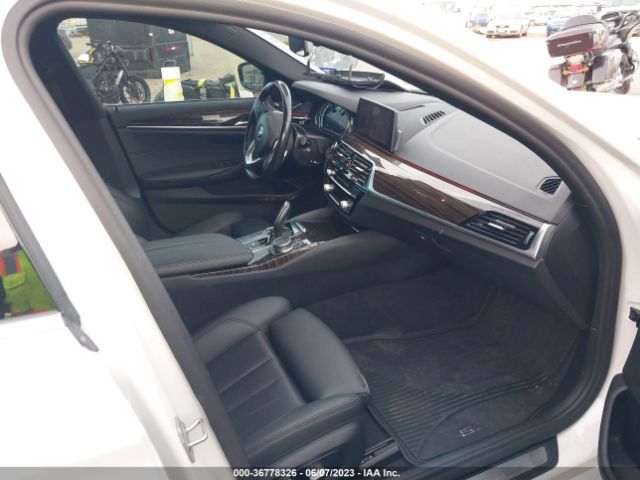 WBAJA7C5XKG911574 BMW 5 Series 530i Xdrive