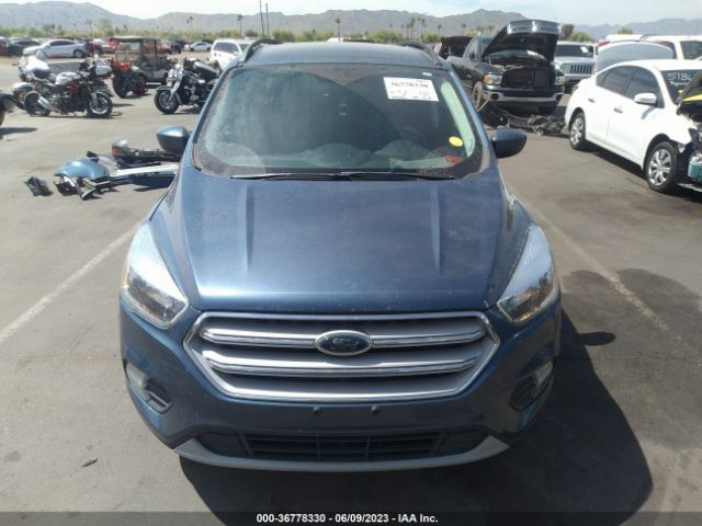 1FMCU9GD9JUC61535 Ford ESCAPE SE