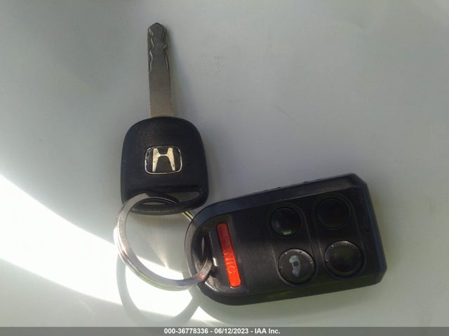 2008 HONDA ODYSSEY EX VIN: 5FNRL38488B075291