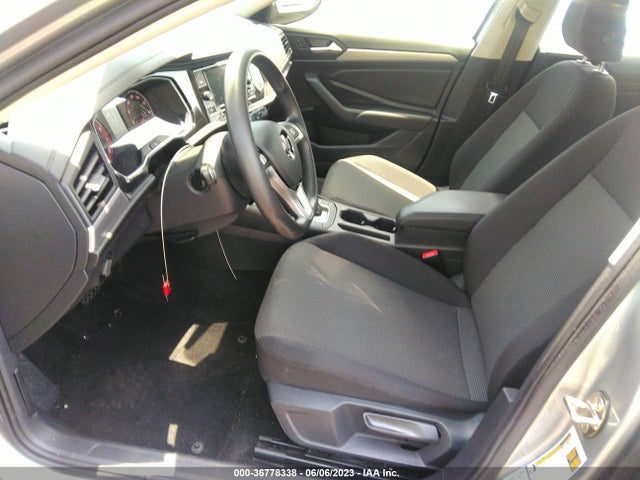 3VWCB7BU8KM186786 Volkswagen Jetta S/se/r-line