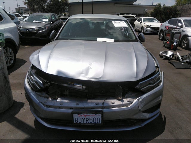 3VWCB7BU8KM186786 Volkswagen Jetta S/se/r-line