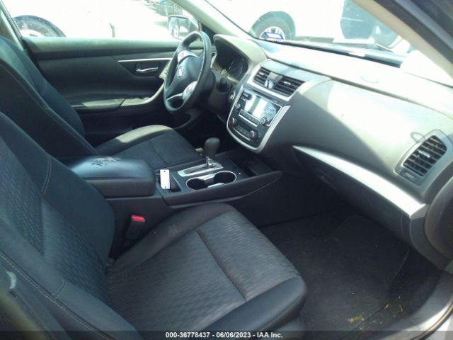 1N4AL3AP3HC163993 Nissan Altima 2.5 Sv