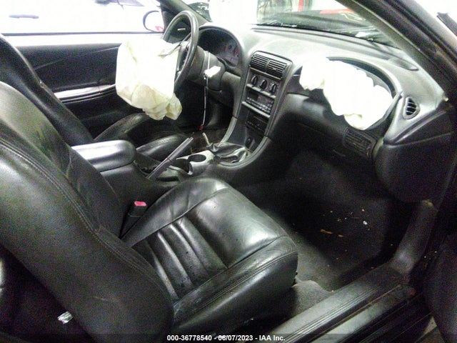2000 FORD MUSTANG GT VIN: 1FAFP45X0YF178024