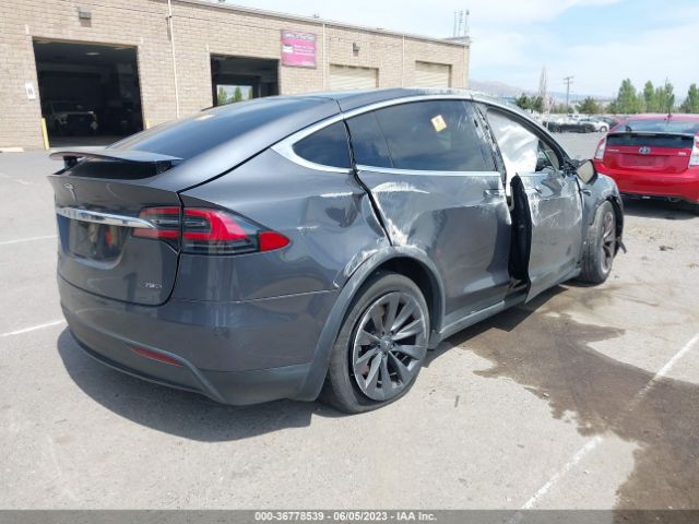 5YJXCDE27JF135910 Tesla Model X 75d/100d/p100d