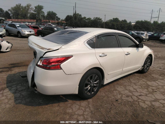 Nissan Altima 2.5 S 2015 1N4AL3AP6FN377328 Image 4