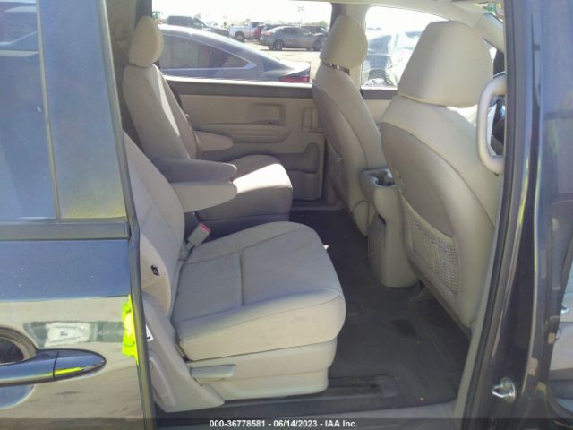KNDMB5C15F6045177 KIA SEDONA LX