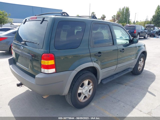 2002 FORD ESCAPE XLT VIN: 1FMCU04132KB75236