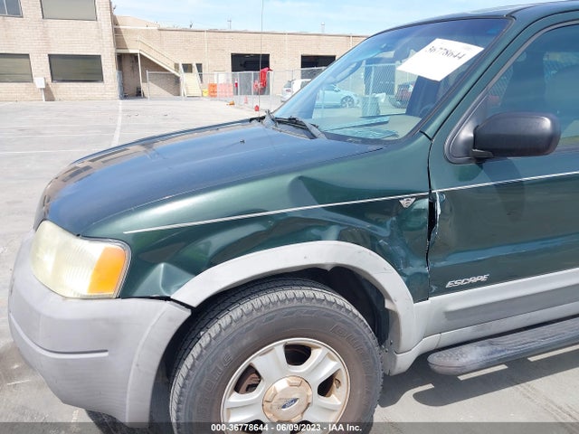 2002 FORD ESCAPE XLT VIN: 1FMCU04132KB75236