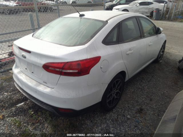 1FADP3H2XHL223098 Ford FOCUS SEL