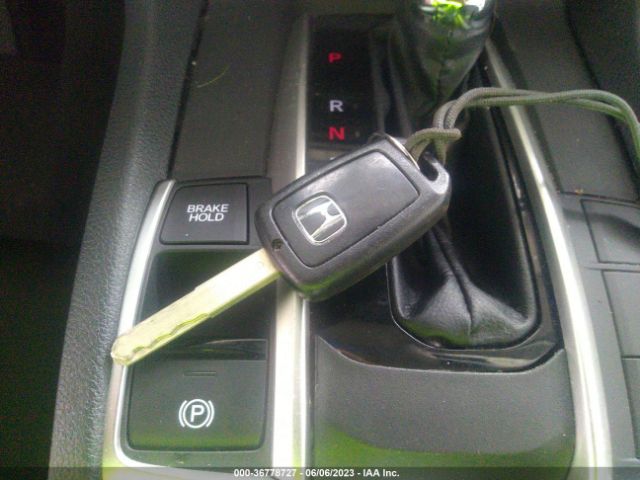 2HGFC2F67MH557502 Honda Civic Lx