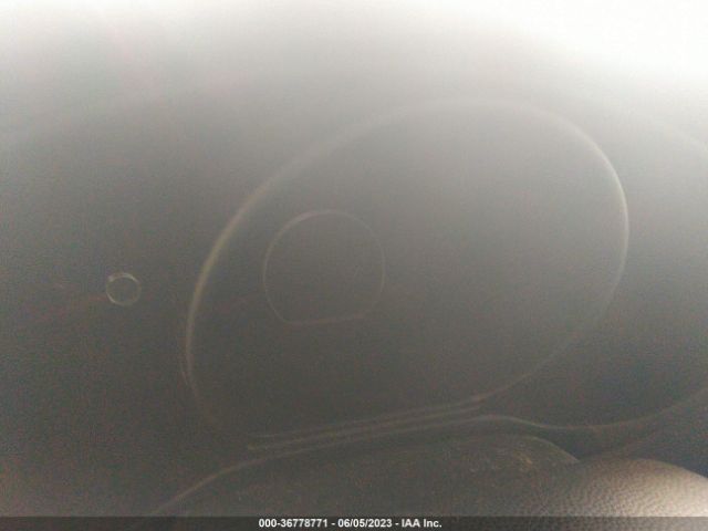 KNDJN2A21E7037235 KIA Soul Base