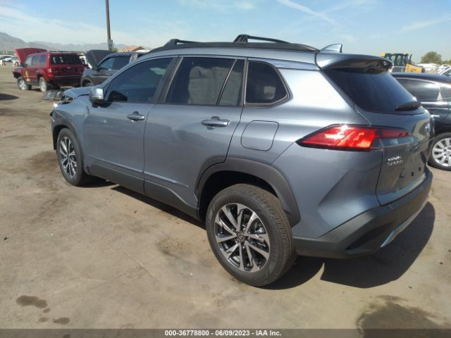 Toyota Corolla Cross Xle 2023 7MUDAAAG6PV047918 Image 3