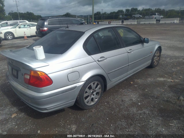 2000 BMW 3 SERIES 323I VIN: WBAAM3347YCA94378