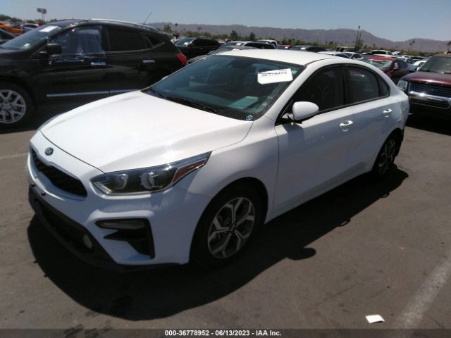 3KPF24AD3ME272052 KIA Forte Lxs